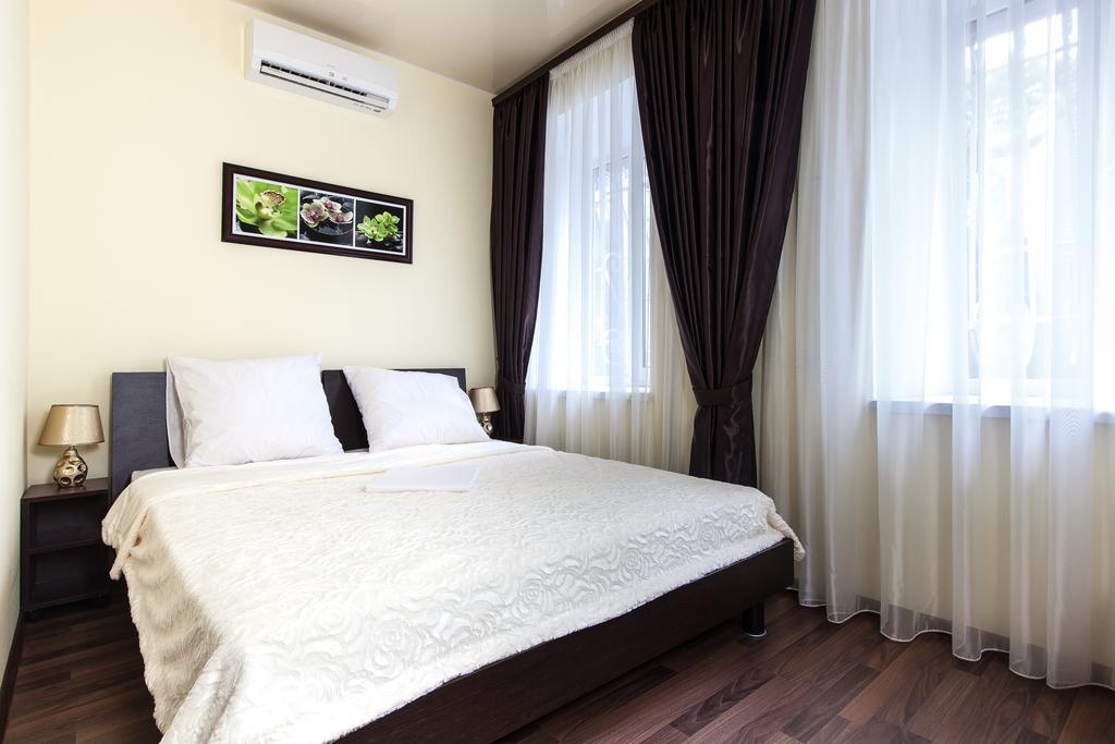 Hotel Cristal Odessa Quarto foto